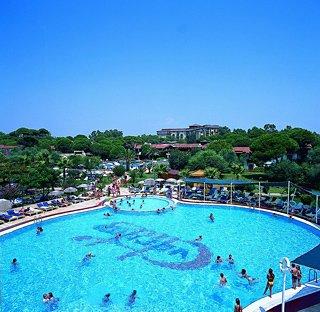 تور ترکیه هتل جاکاراندا بلک - آژانس مسافرتی و هواپیمایی آفتاب ساحل آبی